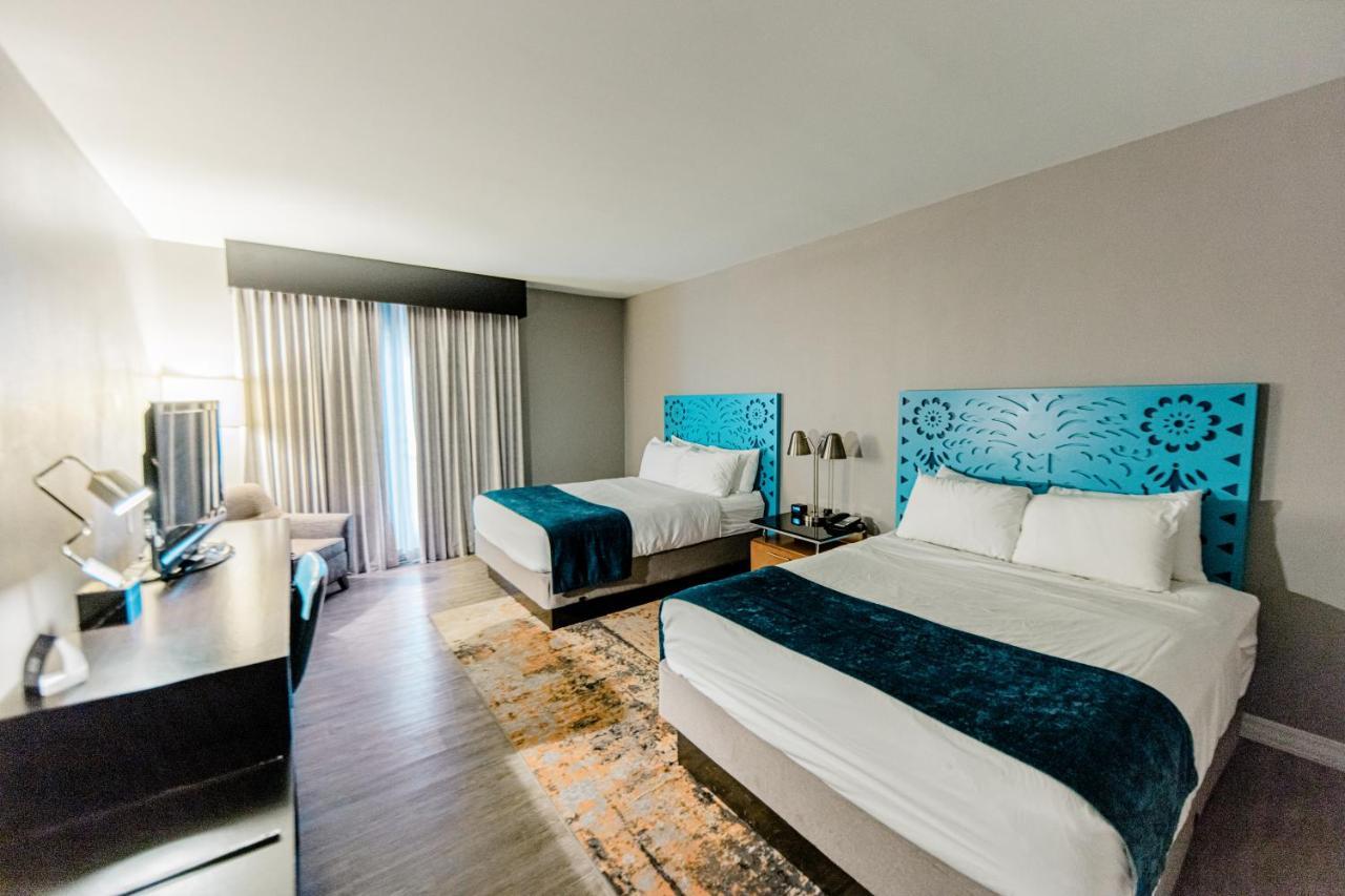 Hotel Indigo San Antonio Riverwalk By Ihg Экстерьер фото
